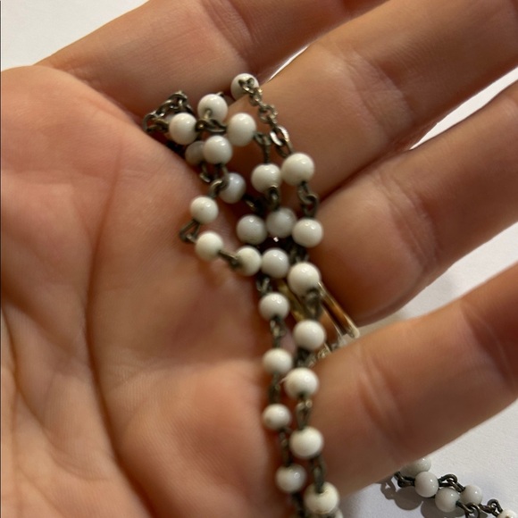 Elegant White and Silver tone Rosary Necklace - Picture 5 of 5